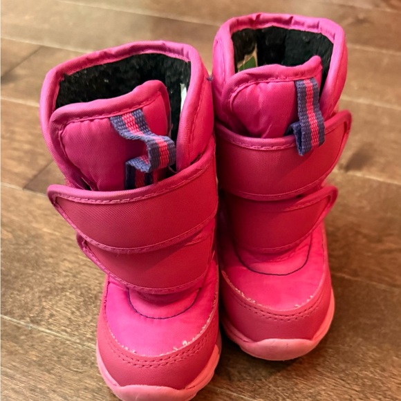 🍁 Baby’s Cougar winter boots Size 5 Montha 🍁 - Picture 2 of 7